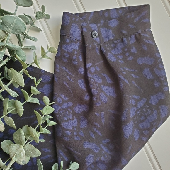 Blouse - Picture 3 of 3